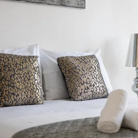 Luxury R&b ☆☆☆ Apartment